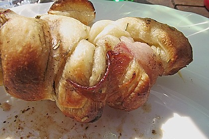 Gegrillte Teigspieße mit Bacon und Knoblauch 42