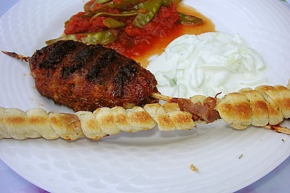 Gegrillte Teigspieße mit Bacon und Knoblauch 18