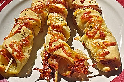 Gegrillte Teigspieße mit Bacon und Knoblauch 26