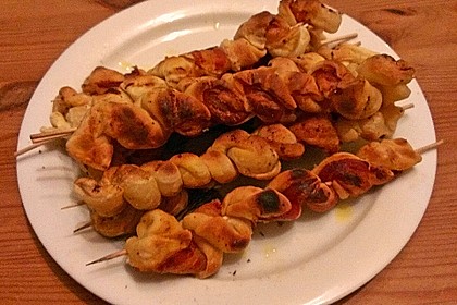 Gegrillte Teigspieße mit Bacon und Knoblauch 33