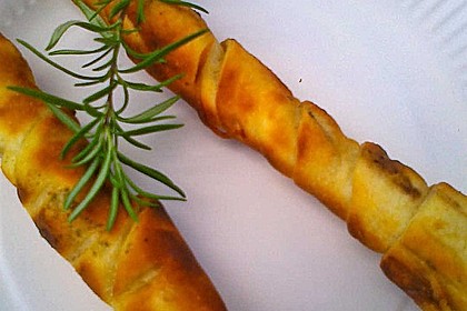 Gegrillte Teigspieße mit Bacon und Knoblauch 40