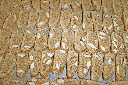 Dinkelcantuccini 2