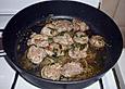 Saftige Schweinemedaillons an Salbei und Rosmarin