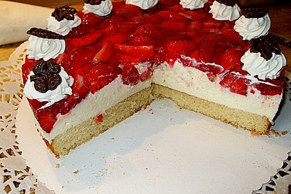 Erdbeerkuchen mit Vanillecreme 24