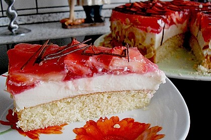 Erdbeerkuchen mit Vanillecreme 76