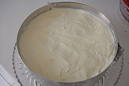 Erdbeerkuchen mit Vanillecreme 125