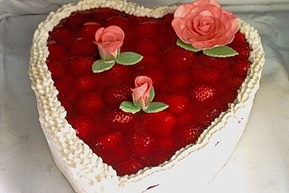Erdbeerkuchen mit Vanillecreme 64