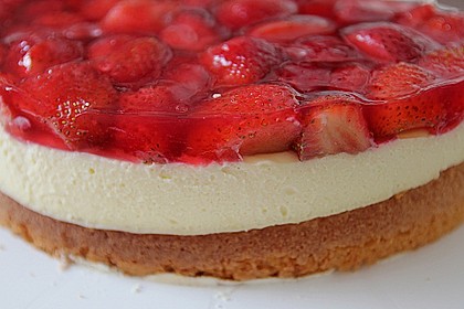 Erdbeerkuchen mit Vanillecreme 48