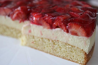 Erdbeerkuchen mit Vanillecreme 79