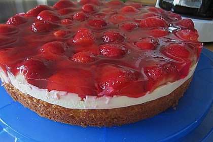 Erdbeerkuchen mit Vanillecreme 78