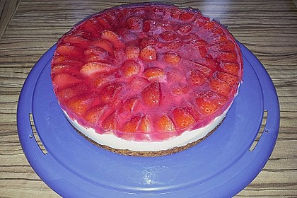 Erdbeerkuchen mit Vanillecreme 93