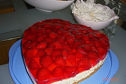 Erdbeerkuchen mit Vanillecreme 35