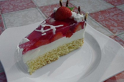 Erdbeerkuchen mit Vanillecreme 34