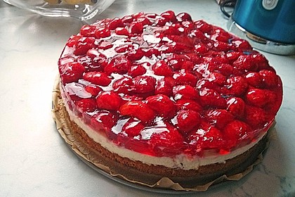 Erdbeerkuchen mit Vanillecreme 70