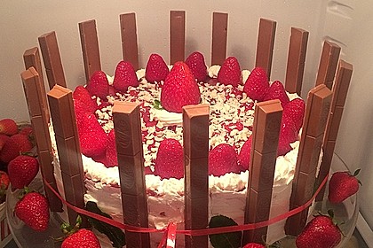 Erdbeerkuchen mit Vanillecreme 81