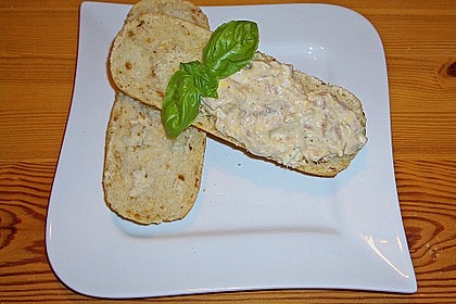 Eiaufstrich mit Thunfisch 15