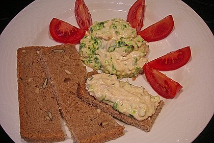 Eiaufstrich mit Thunfisch 17