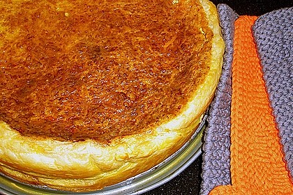 Schnelle Quiche Lorraine mit Bl&auml;tterteig