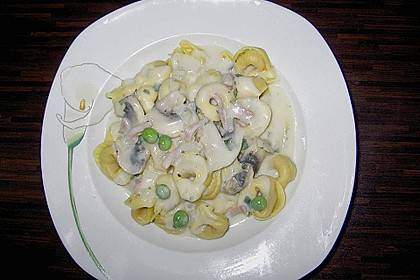 Tortellini &agrave; la Familie in Schinken - Sahne - So&szlig;e 2