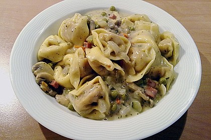 Tortellini &agrave; la Familie in Schinken - Sahne - So&szlig;e 6