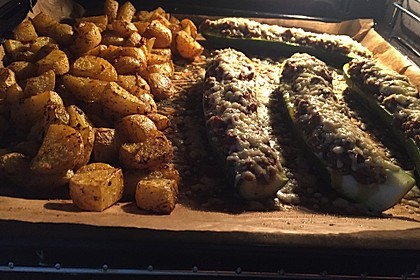 Zucchini mit Hackfleisch - Reis - Füllung 30