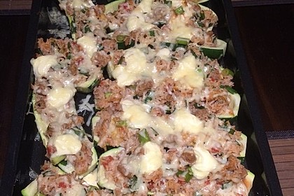 Zucchini mit Hackfleisch - Reis - Füllung 25