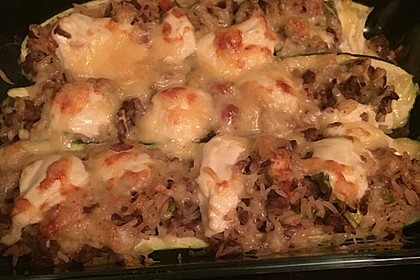 Zucchini mit Hackfleisch - Reis - Füllung 40