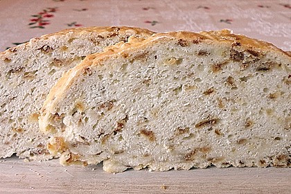 Zwiebelbrot 22