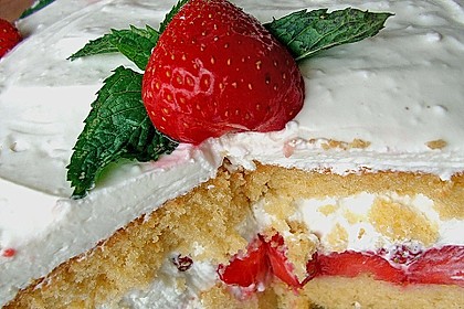 Erdbeertorte mit Quarkcreme 5