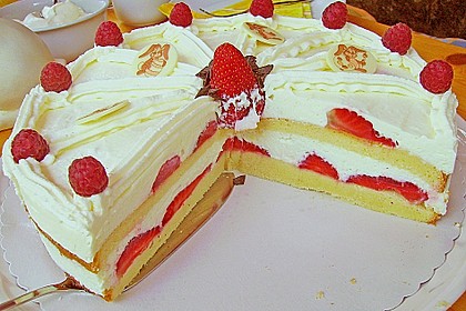 Erdbeertorte mit Quarkcreme 9