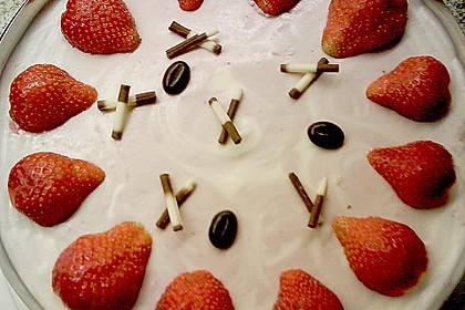 Erdbeertorte mit Quarkcreme 11