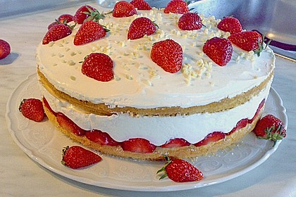 Erdbeertorte mit Quarkcreme 3