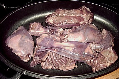 In Rotwein geschmorte Kaninchenkeulen mit Spätzle 10