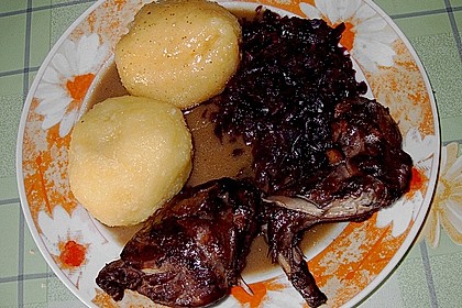In Rotwein geschmorte Kaninchenkeulen mit Spätzle 2