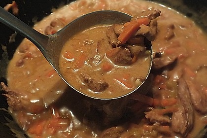 Gebratenes Hühnchen mit Mie-Nudeln 44