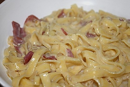 Spaghetti Carbonara light 12