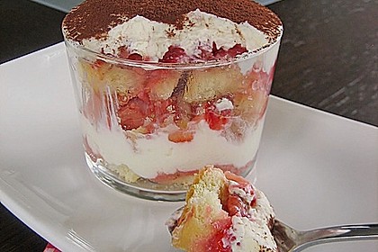 Erdbeer-Tiramisu 2