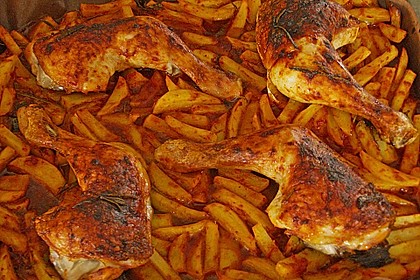 Feurige H&auml;hnchenschenkel - Kartoffelpfanne 8