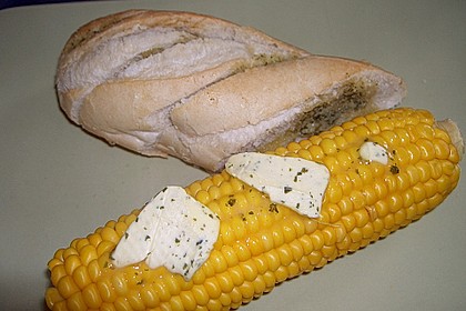 Maiskolben mit Butter 13