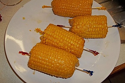 Maiskolben mit Butter 4