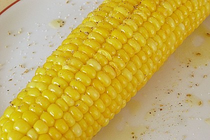 Maiskolben mit Butter 19