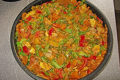 Bandnudeln mit Gem&uuml;se und Rucola