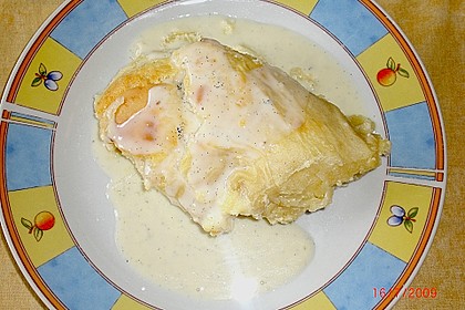 Topfenrahmstrudel mit Sahneguss 3