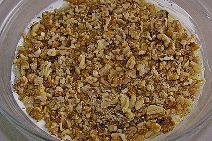 Griechischer Joghurt mit Honig und Waln&uuml;ssen 4