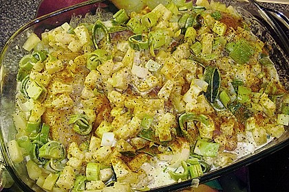 Zarte Hähnchenbrust auf dem Lauchbett in fruchtiger Ananas - Currysoße 4