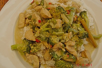 Thai Green Curry Chicken 12