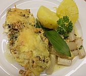 Filet vom Huhn mit Walnuss - Knoblauch - Kruste (Bild)