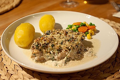 Filet vom Huhn mit Walnuss - Knoblauch - Kruste 50