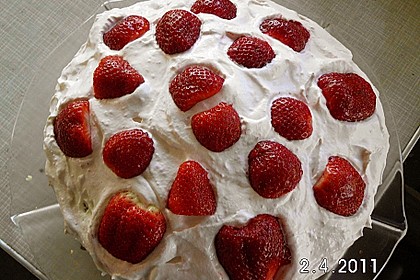 Sasis Erdbeer - Sahne - Torte 3