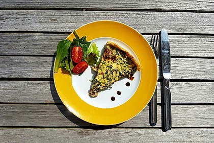 Quiche mit Spinat und Ziegenfrischkäse 8